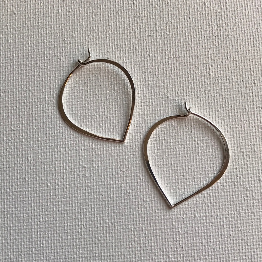 NEW Sterling Silver Lotus Hoop Earrings - Picture 3 of 6